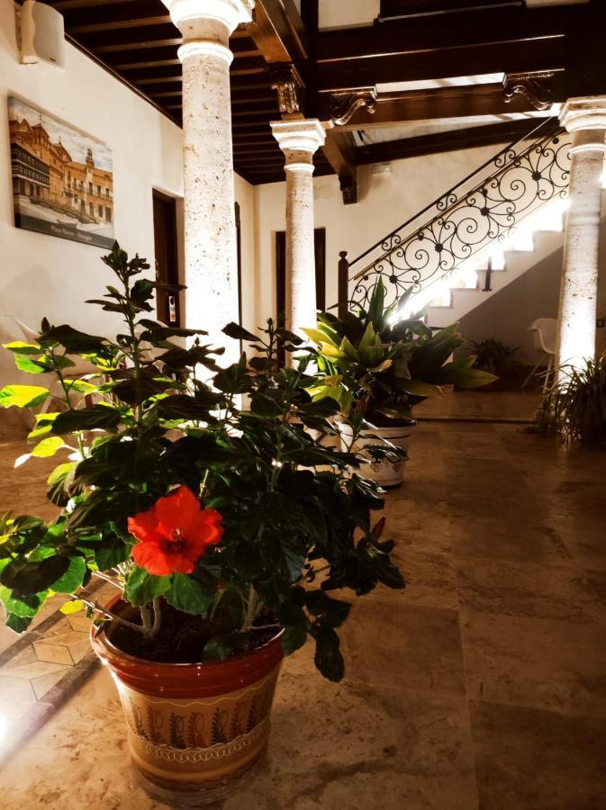 Hotel Qb Almagro Centro Buitenkant foto